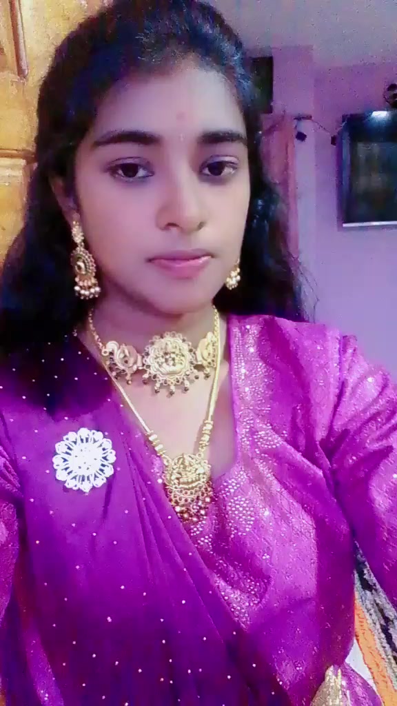 @💜abirami ( single girl )💜