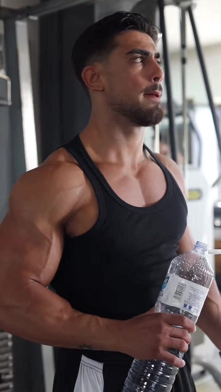 @Gabriel Micalizio