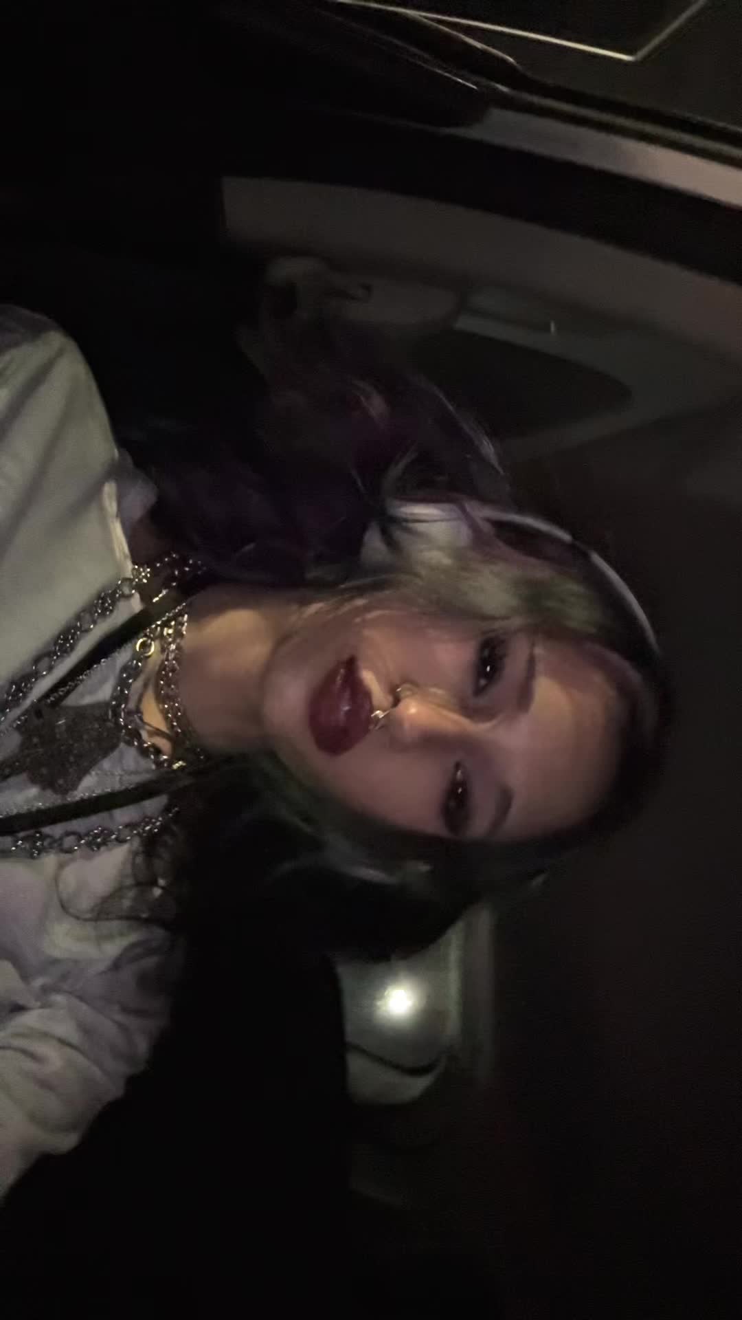 @strawberrii<3