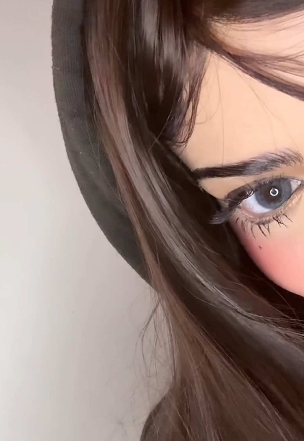 @عدسات انجل