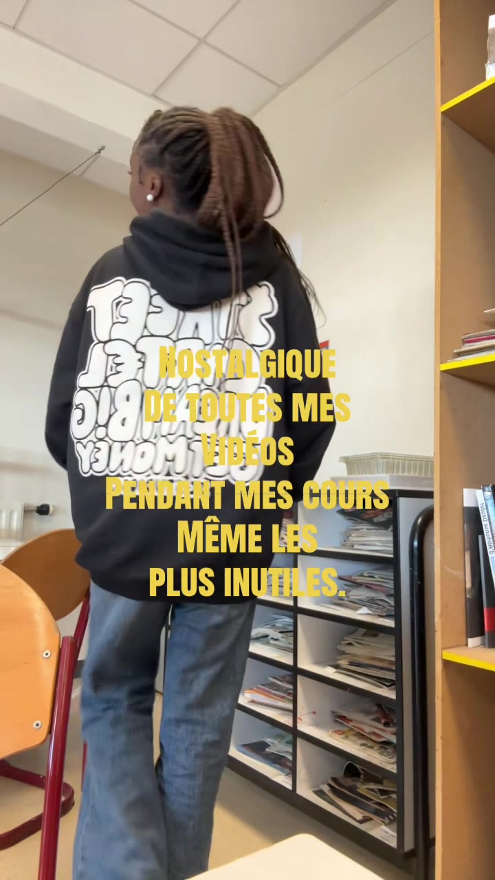 @๐๐๐๐.