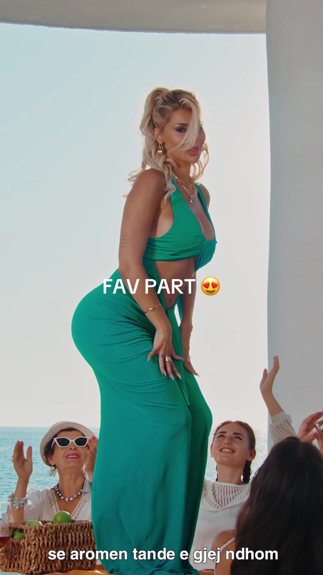 @LUANA VJOLLCA
