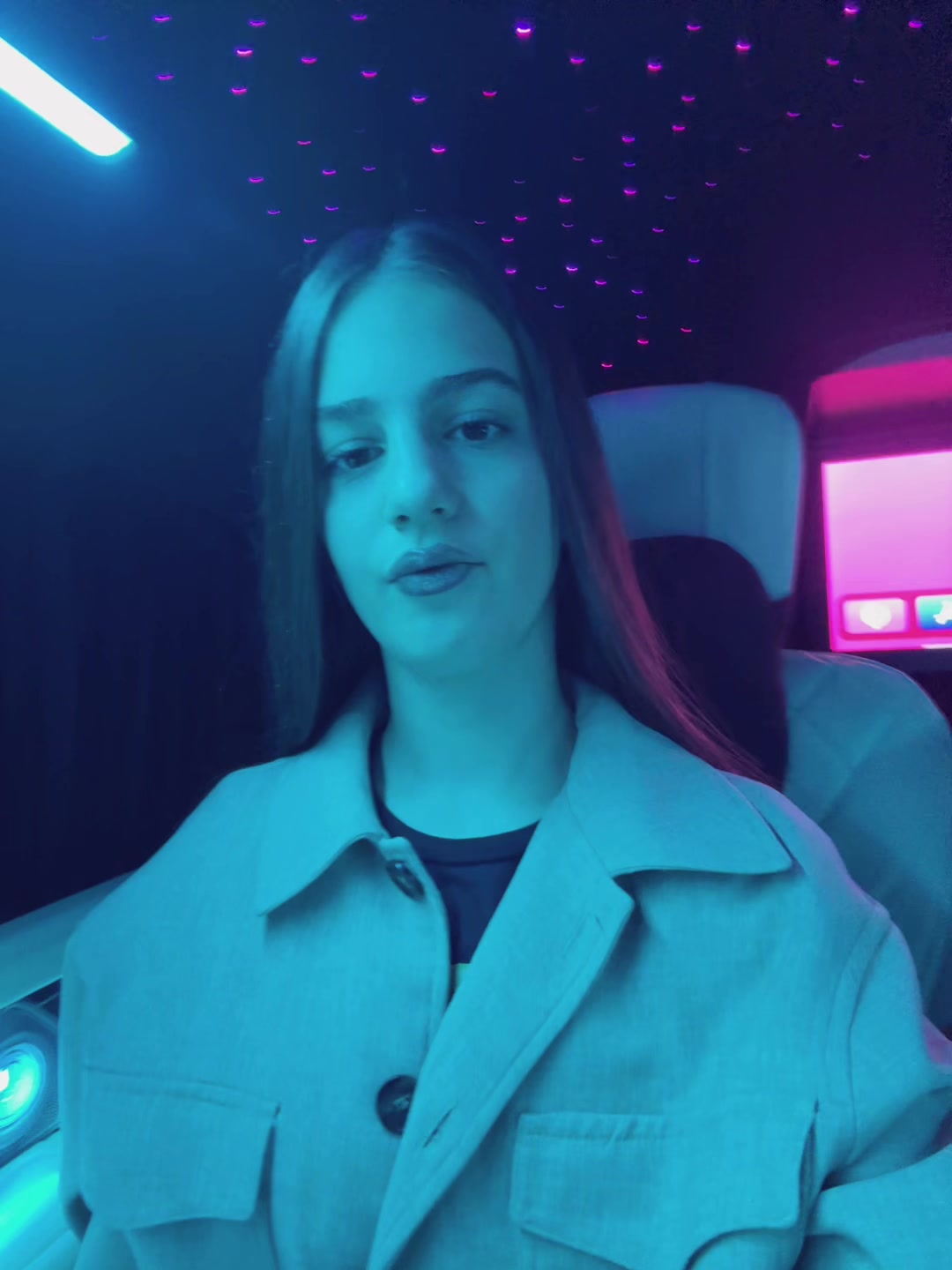 @𝐸𝐿𝐸𝒩𝒜