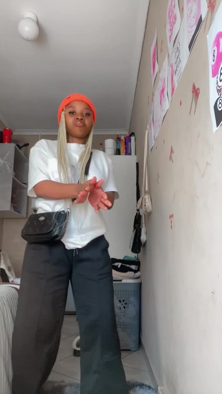 @khumeshna Nxumalo