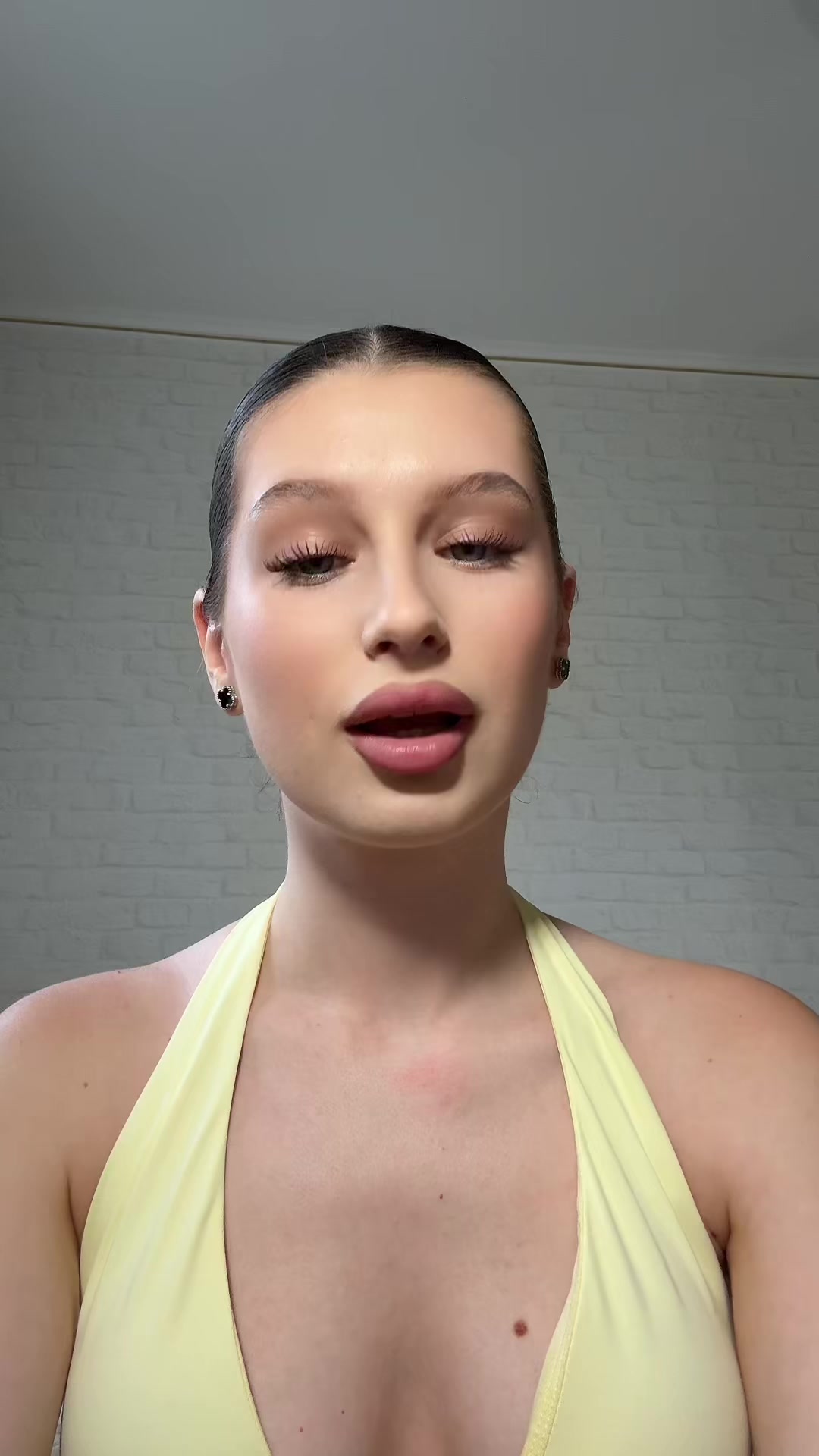 @николь