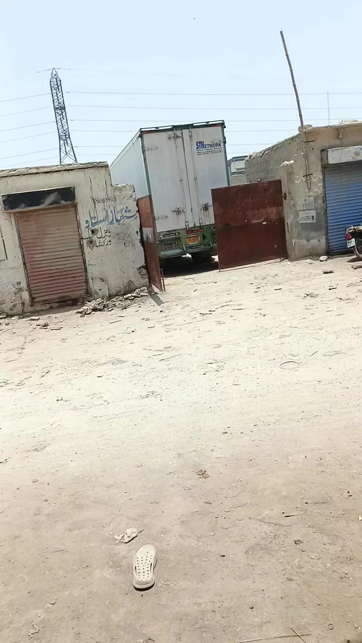 @Zamaan Khan