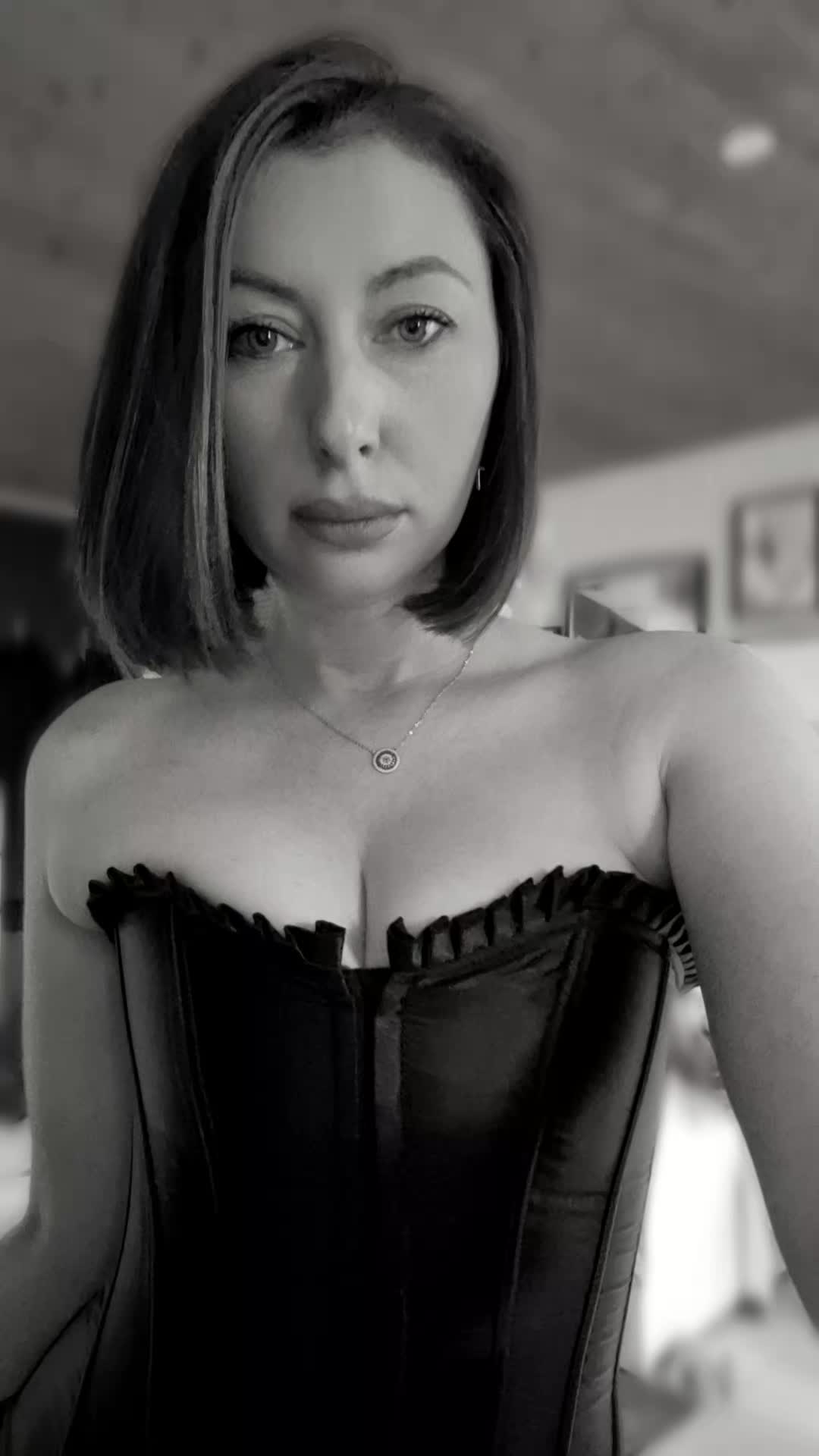 @🧡🌻Aleksandra🌻🧡