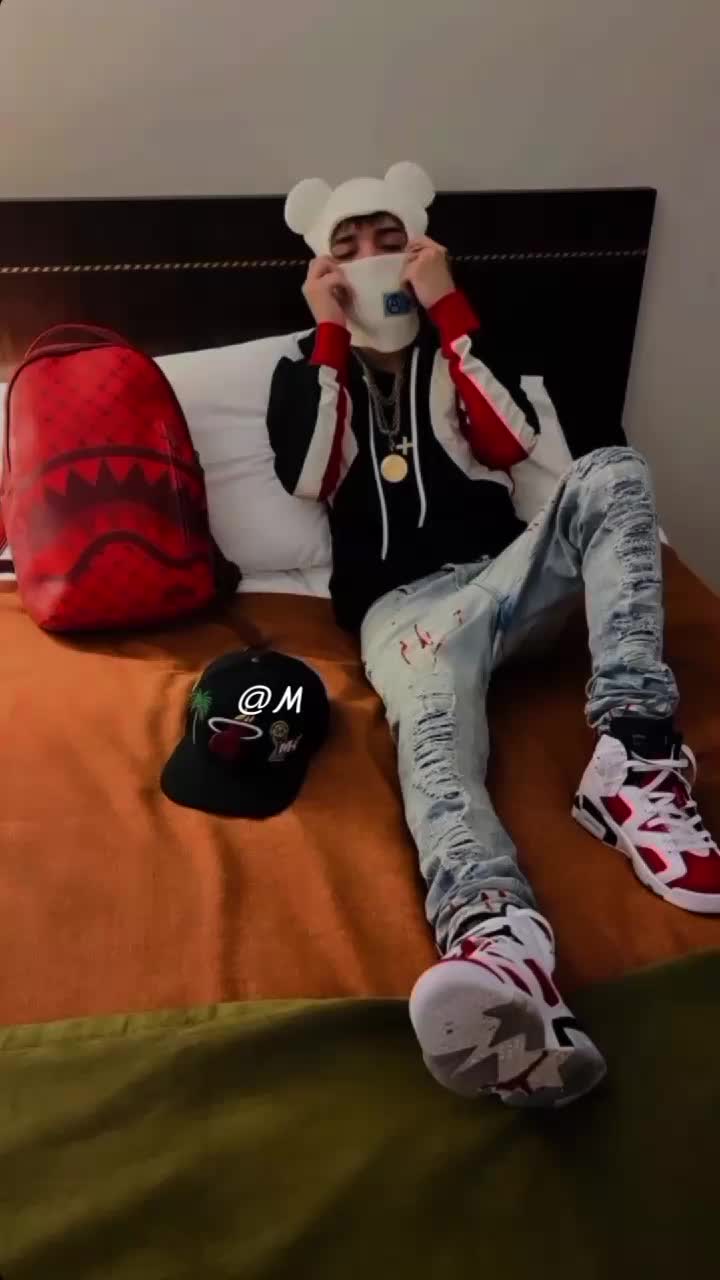 @🥇🏴&zwj;☠️🌎