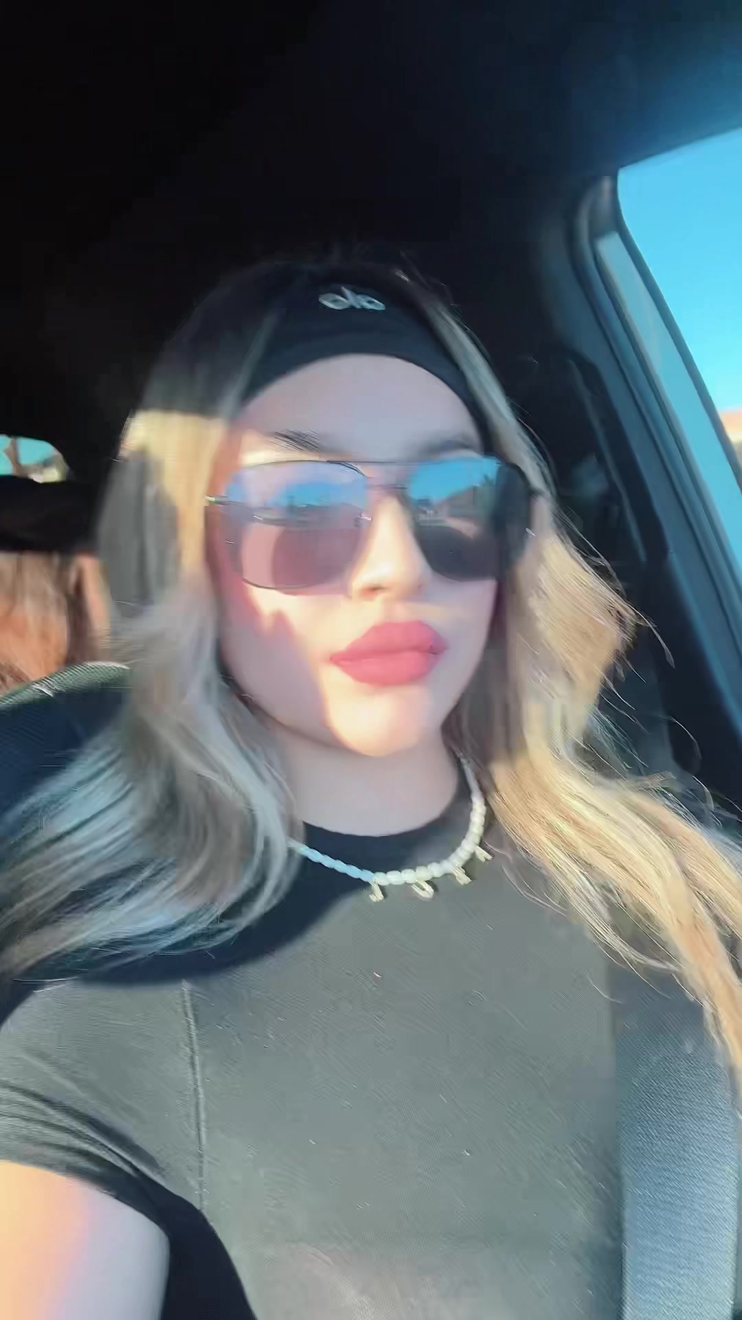 @𝐀 𝐙 𝐔 𝐋