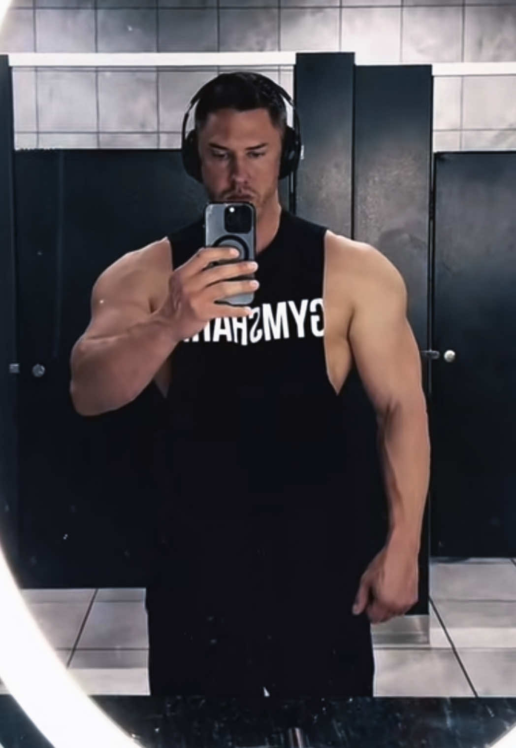 @robertlifts