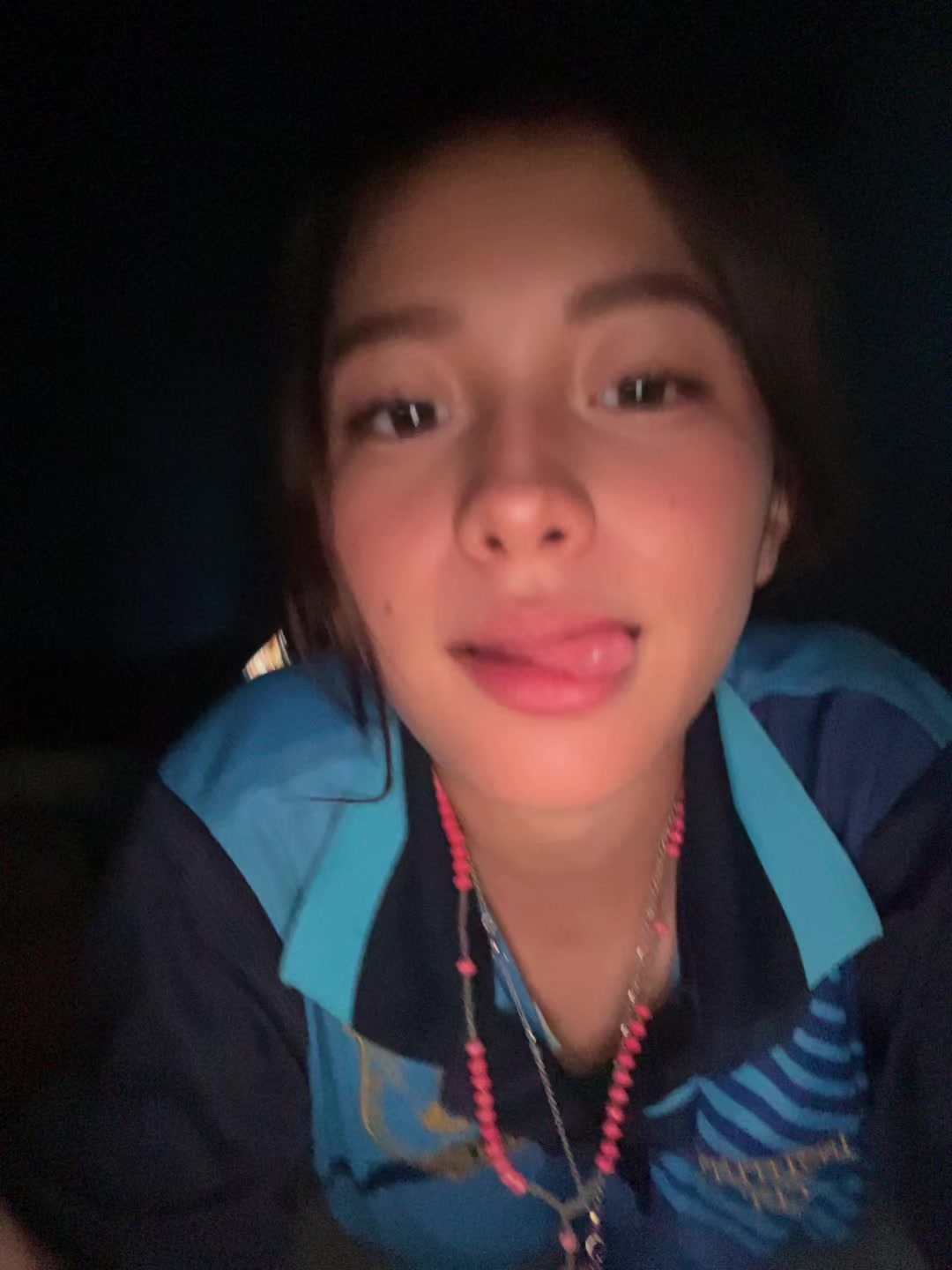 @Elizabeth _🇭🇳
