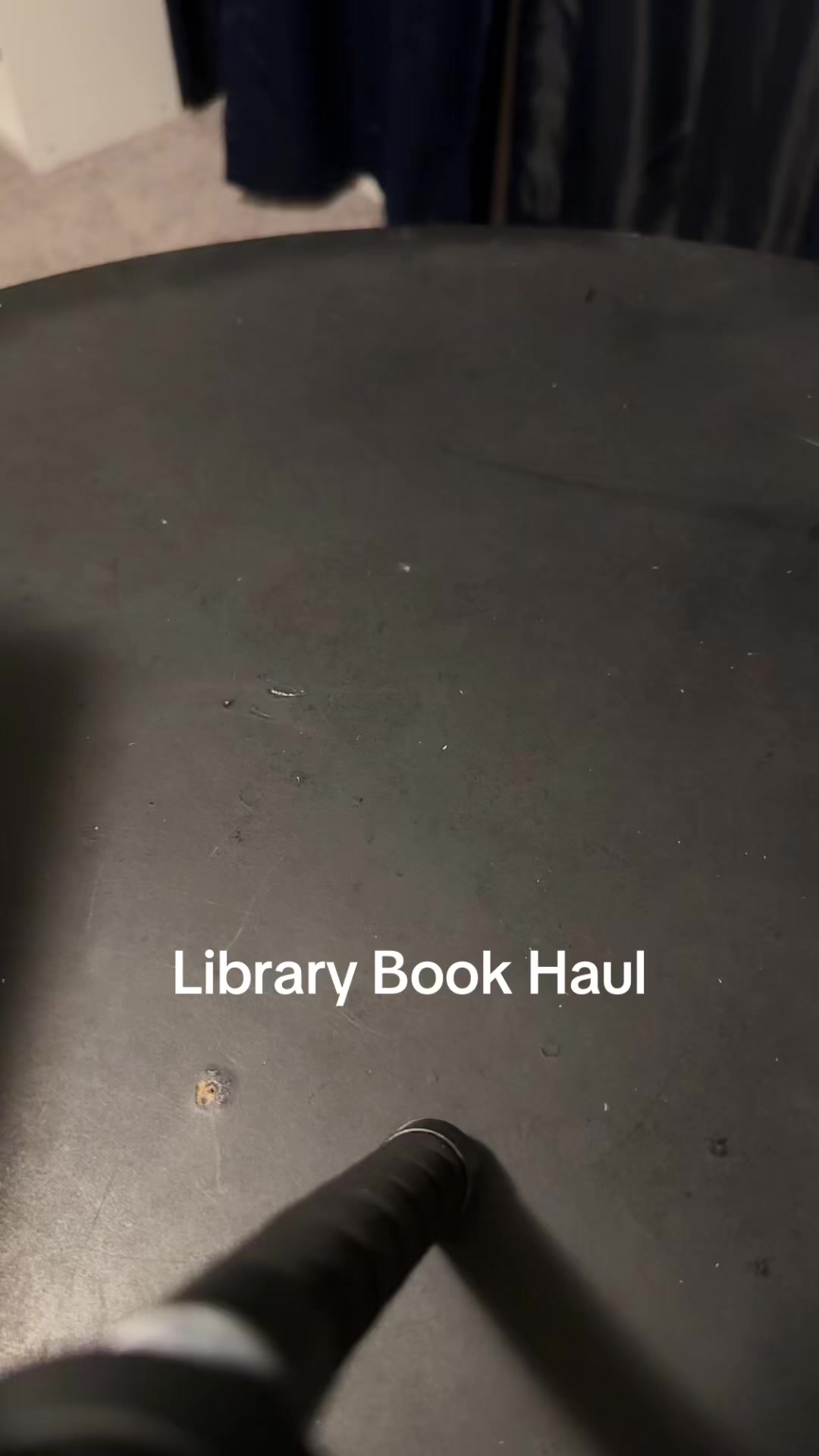 @Momma Sanders Reads