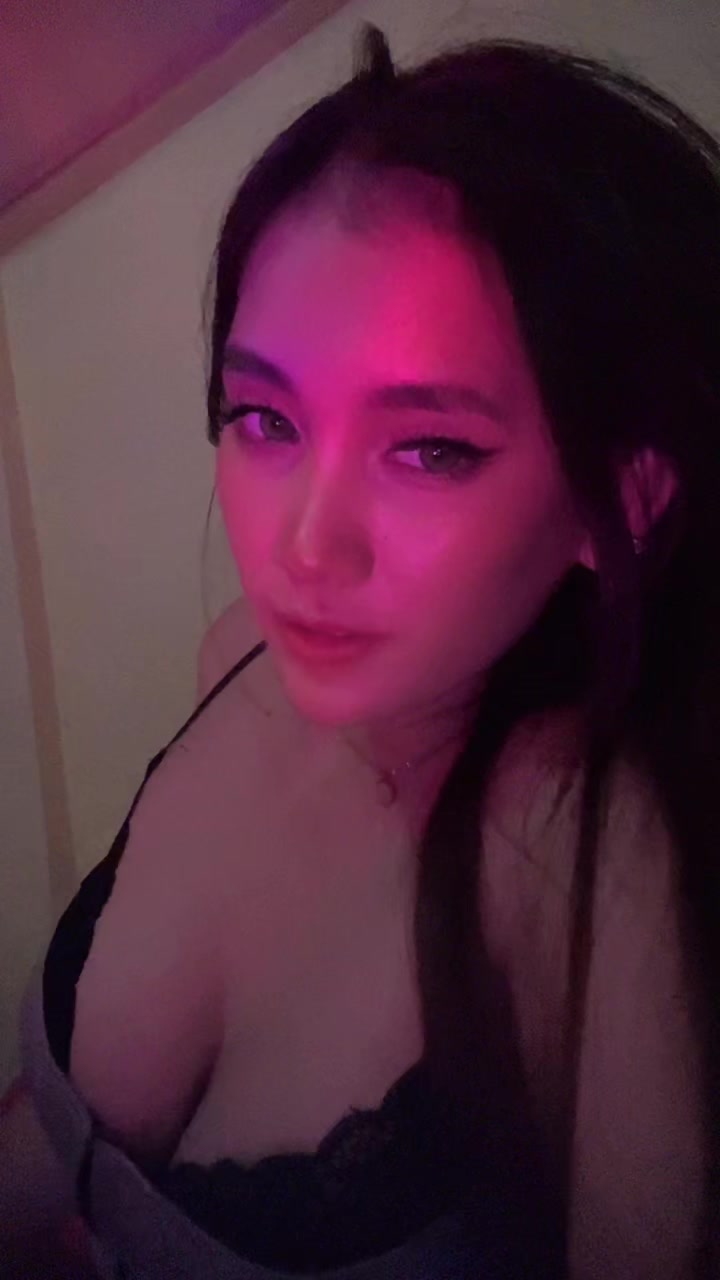 @Cha💋❤️
