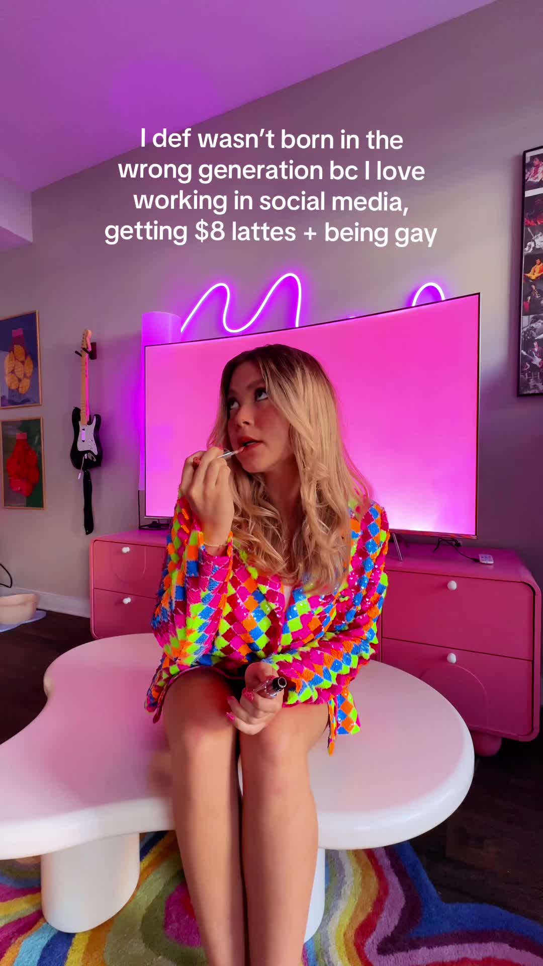 @mo!