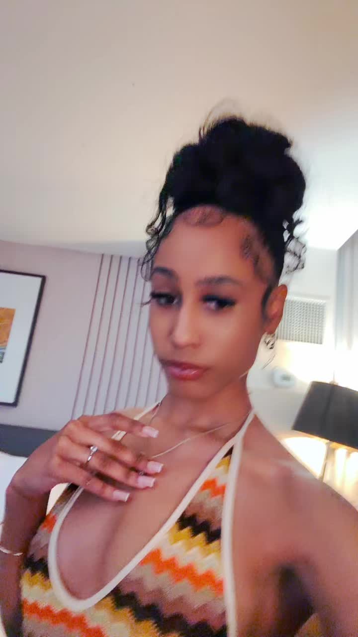 @Nessa💕