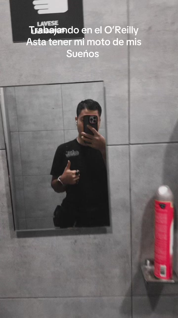 @Alejandro García 🖤💛🦅🇲🇽