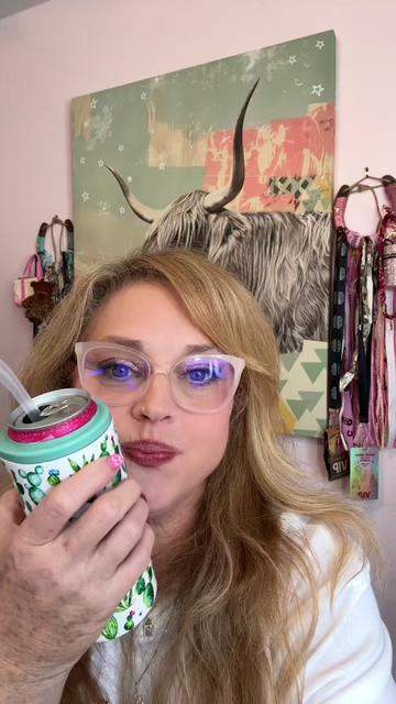 @❌ ChristinaP☕️
