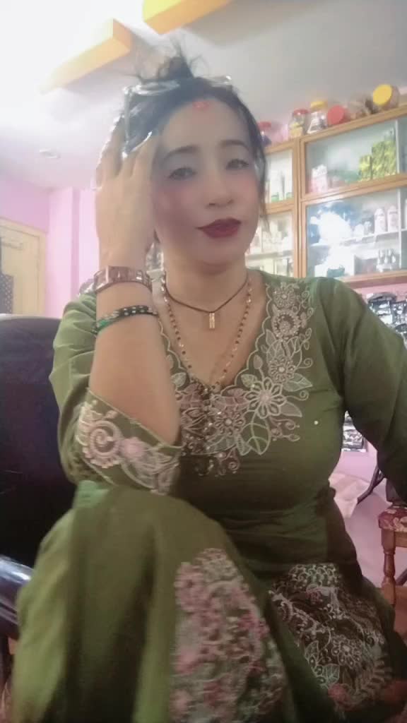 @पुन मगर निकिता