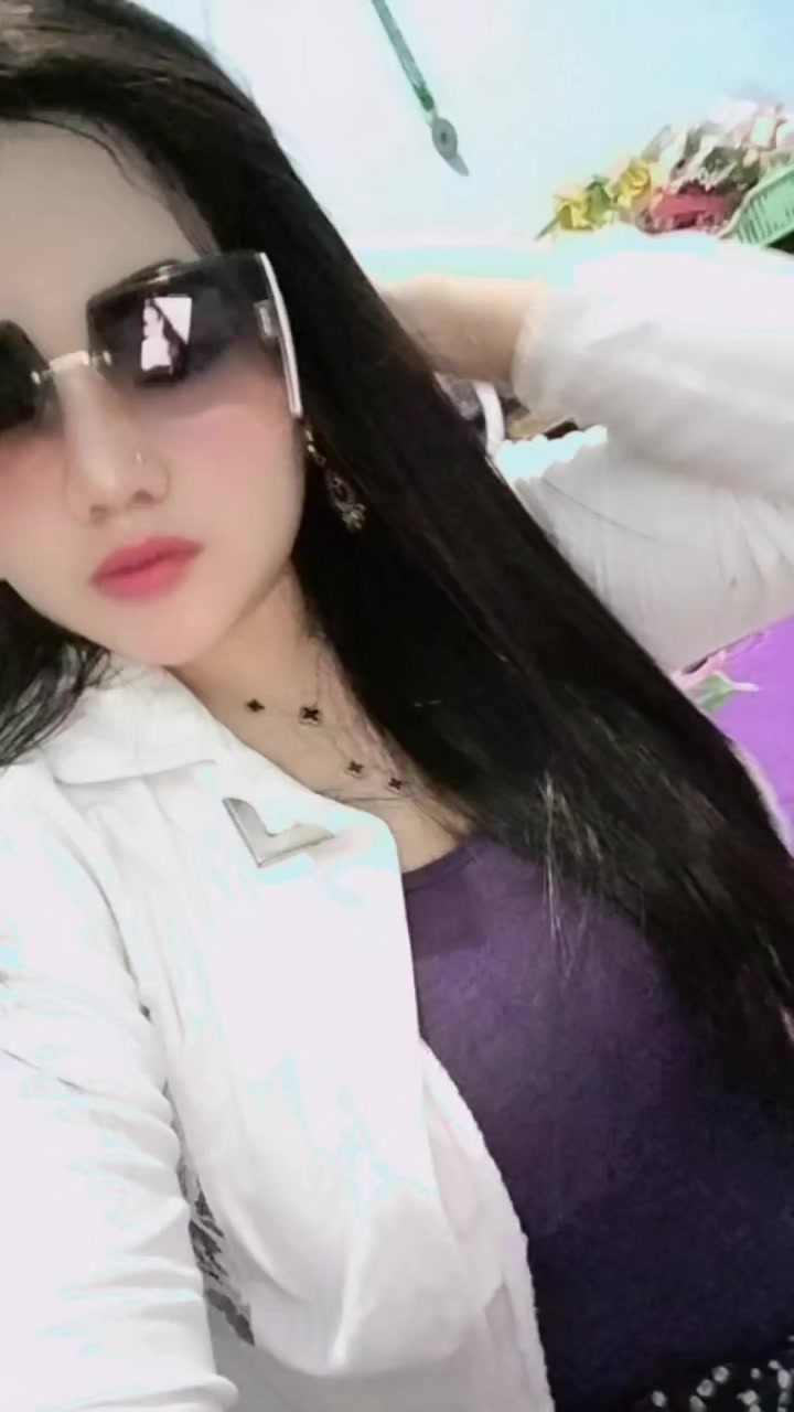 @👑❥✯🩷𝐯𝐢𝐯i 𝐣𝐚𝐧𝐮🤔☆❥🩷👑