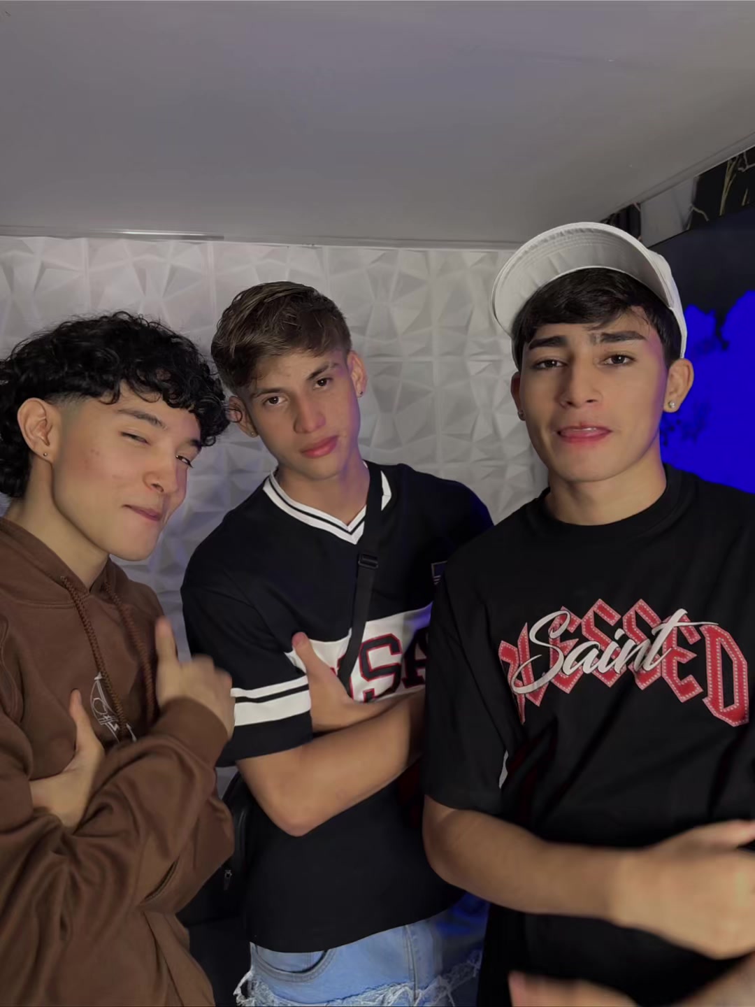 @royteam