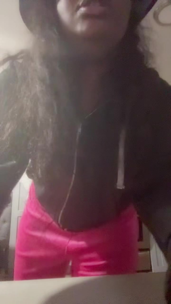 @anitamaxwing2