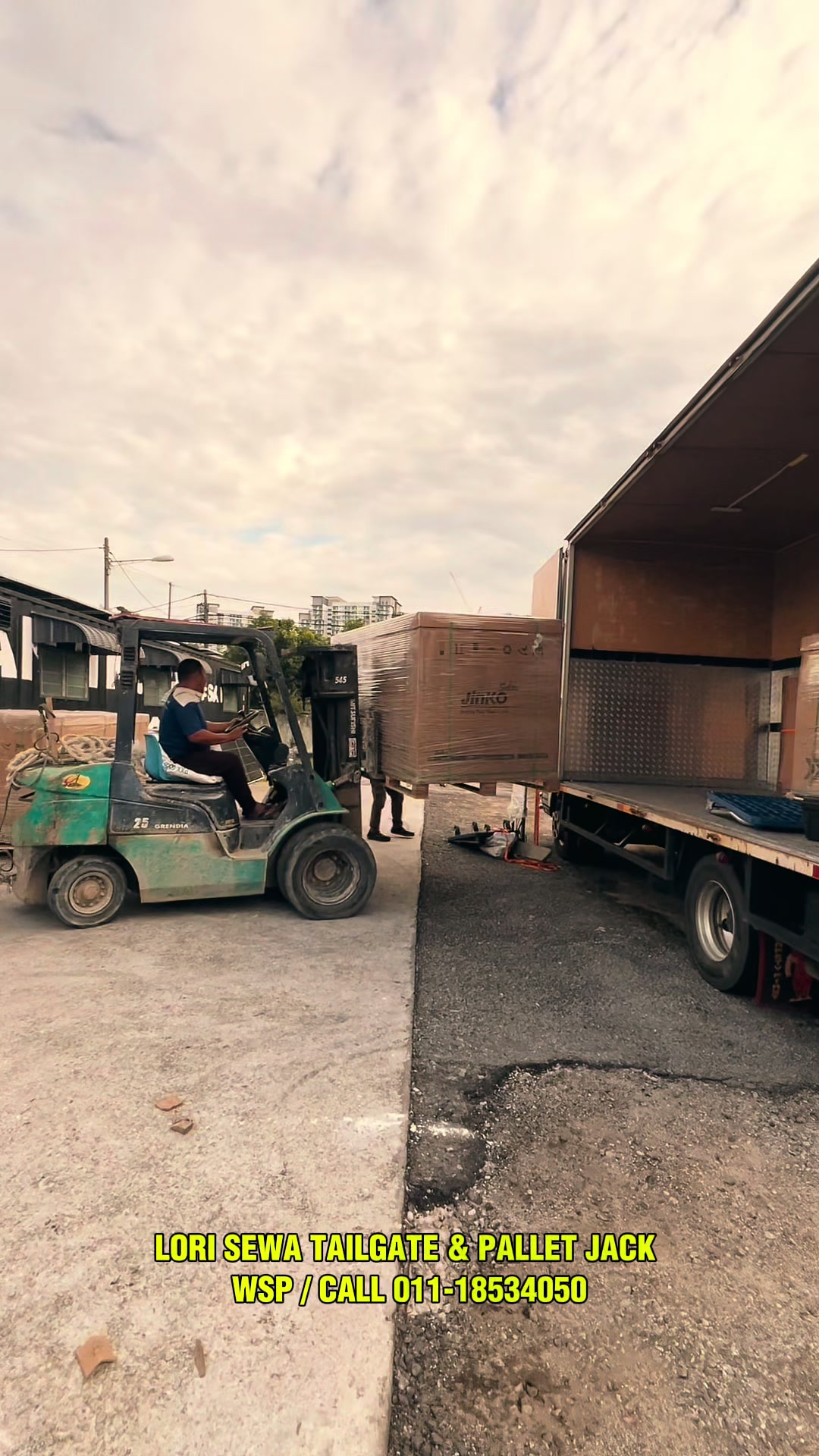 @TRANSPORTER TEGAR🍃🚛🧩