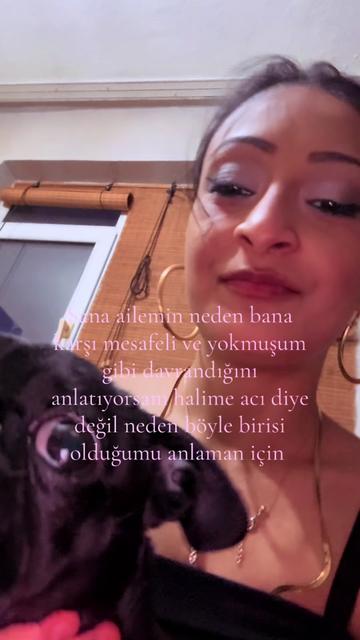 @lliivas