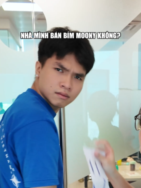 @Moony Ch&iacute;nh H&atilde;ng