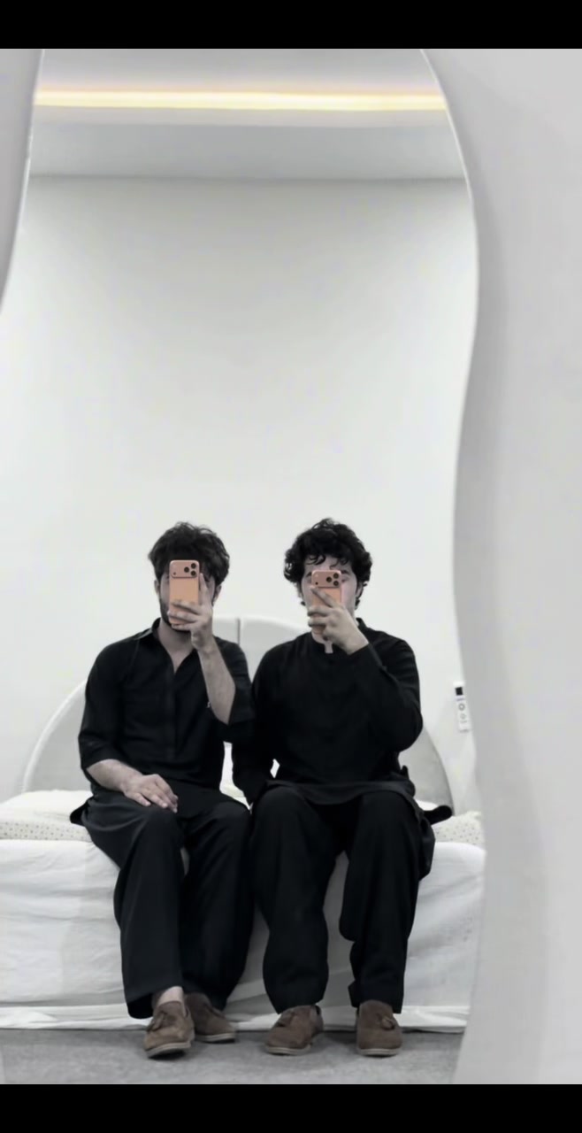 @𝐀𝐙𝐊.