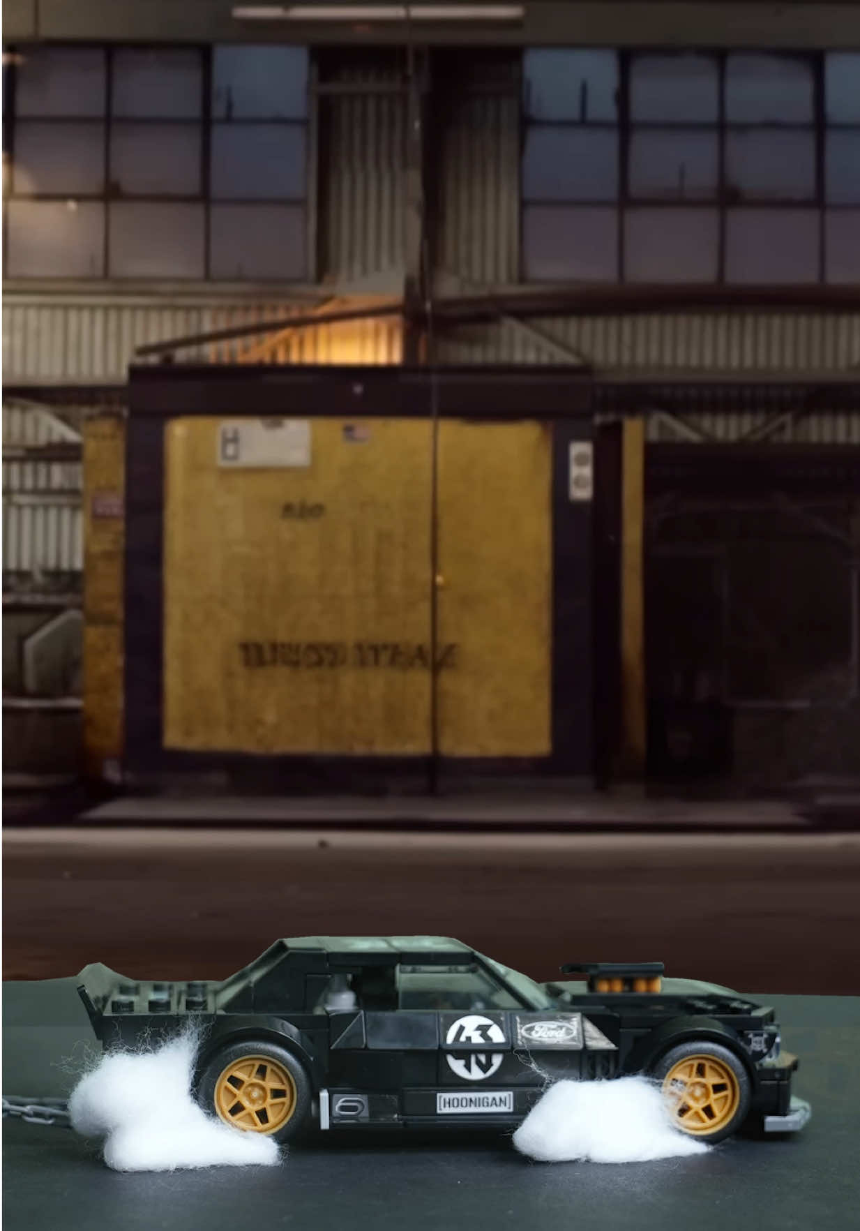 @The Hoonigans