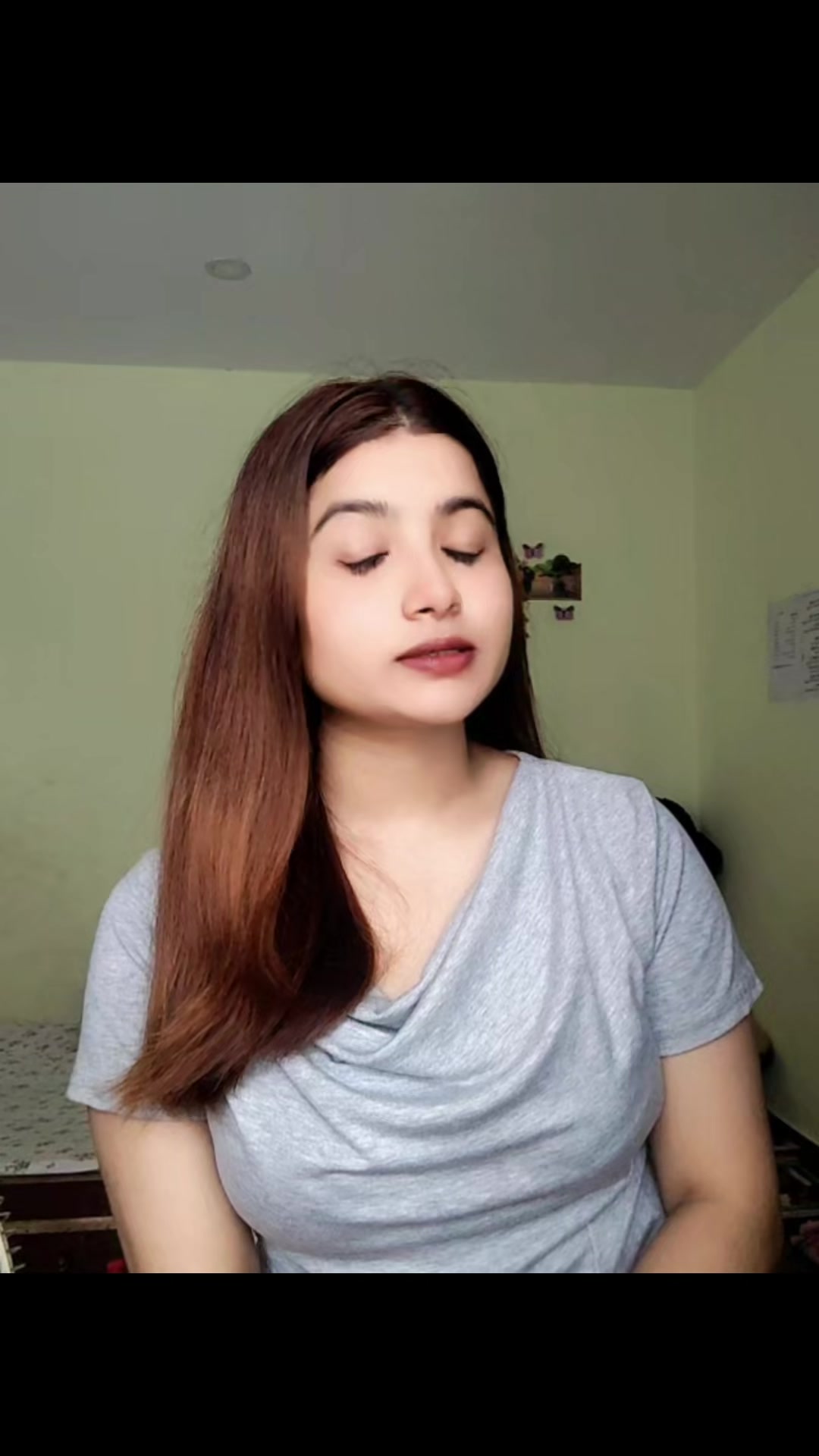 @Mayraโ๏ธ