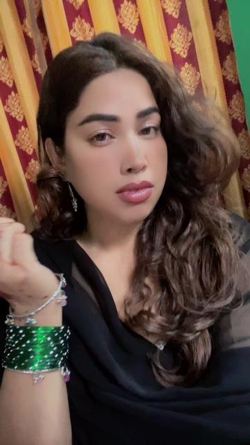 @Shreya🧿