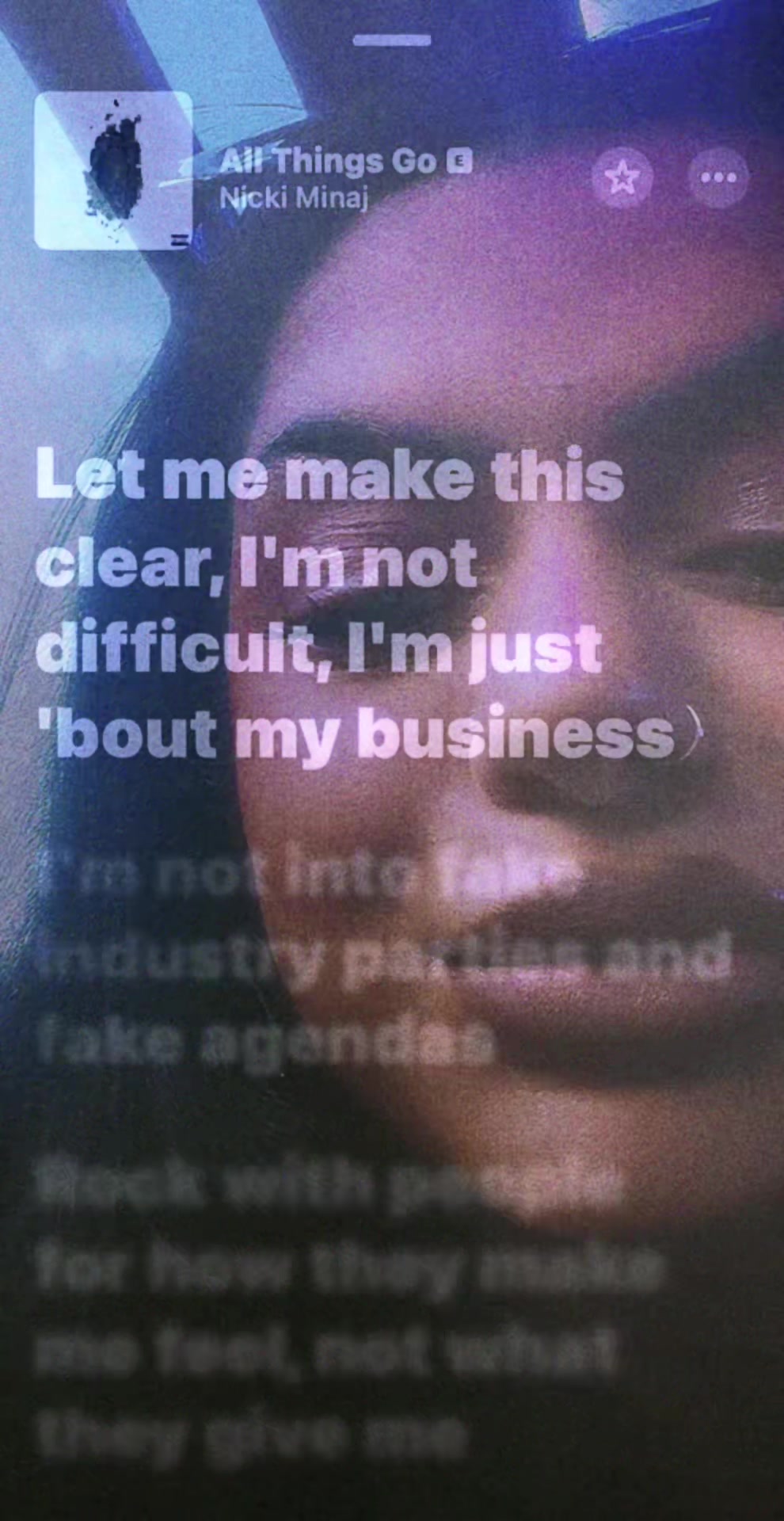 @bellaxlaila