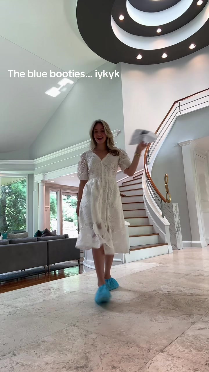 @sabrina