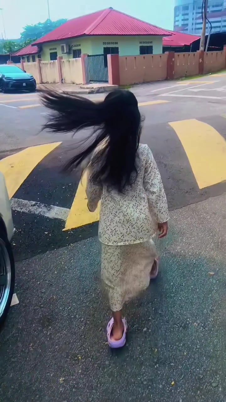 @Yamin Shwe Sin(Rapunzel)