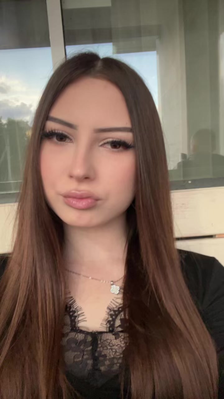 @MILKERRYKITTY