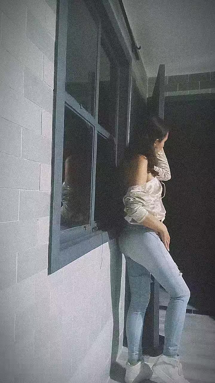 @Jenny Pinz&oacute;n