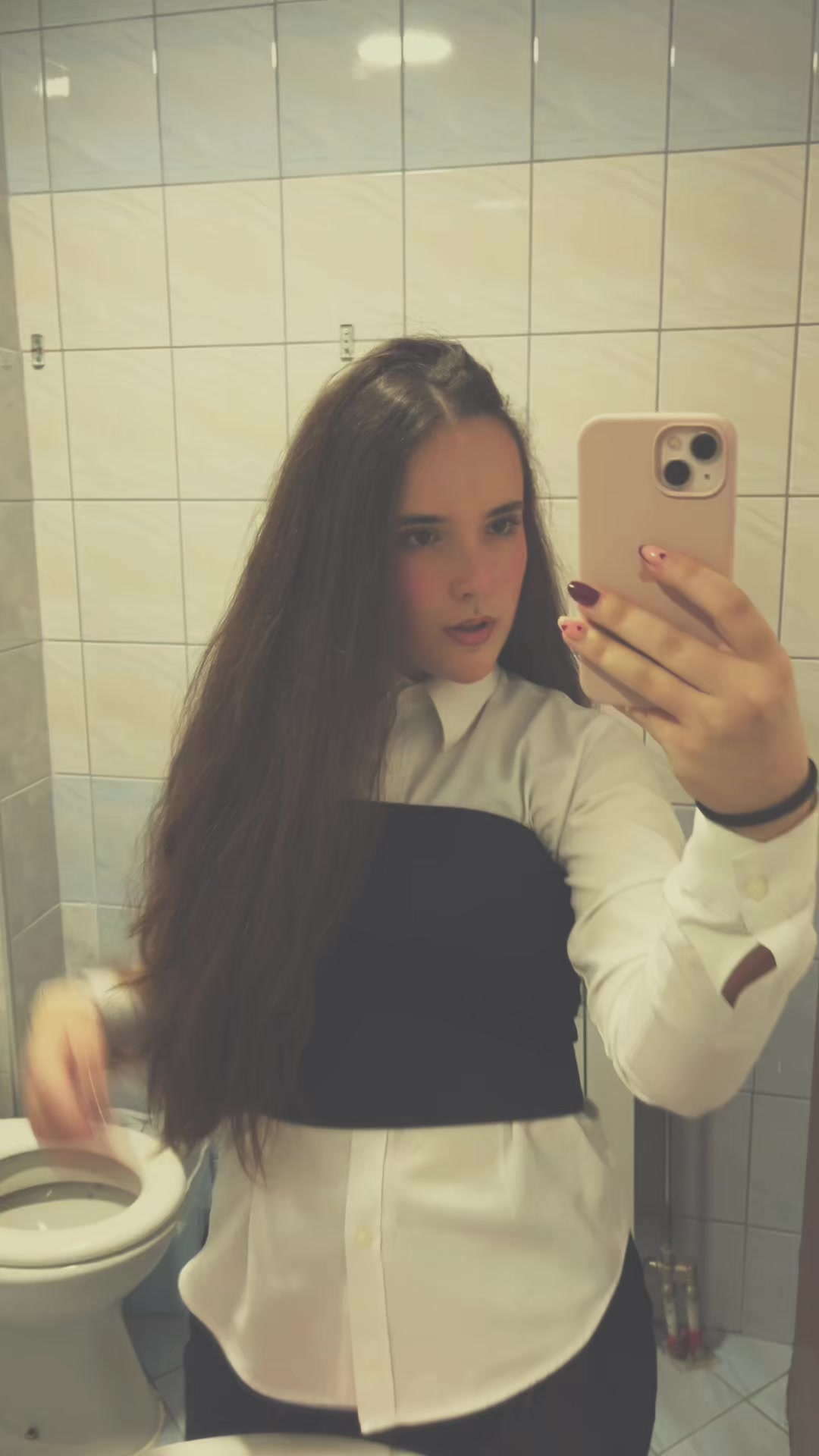 @јанаа🦦