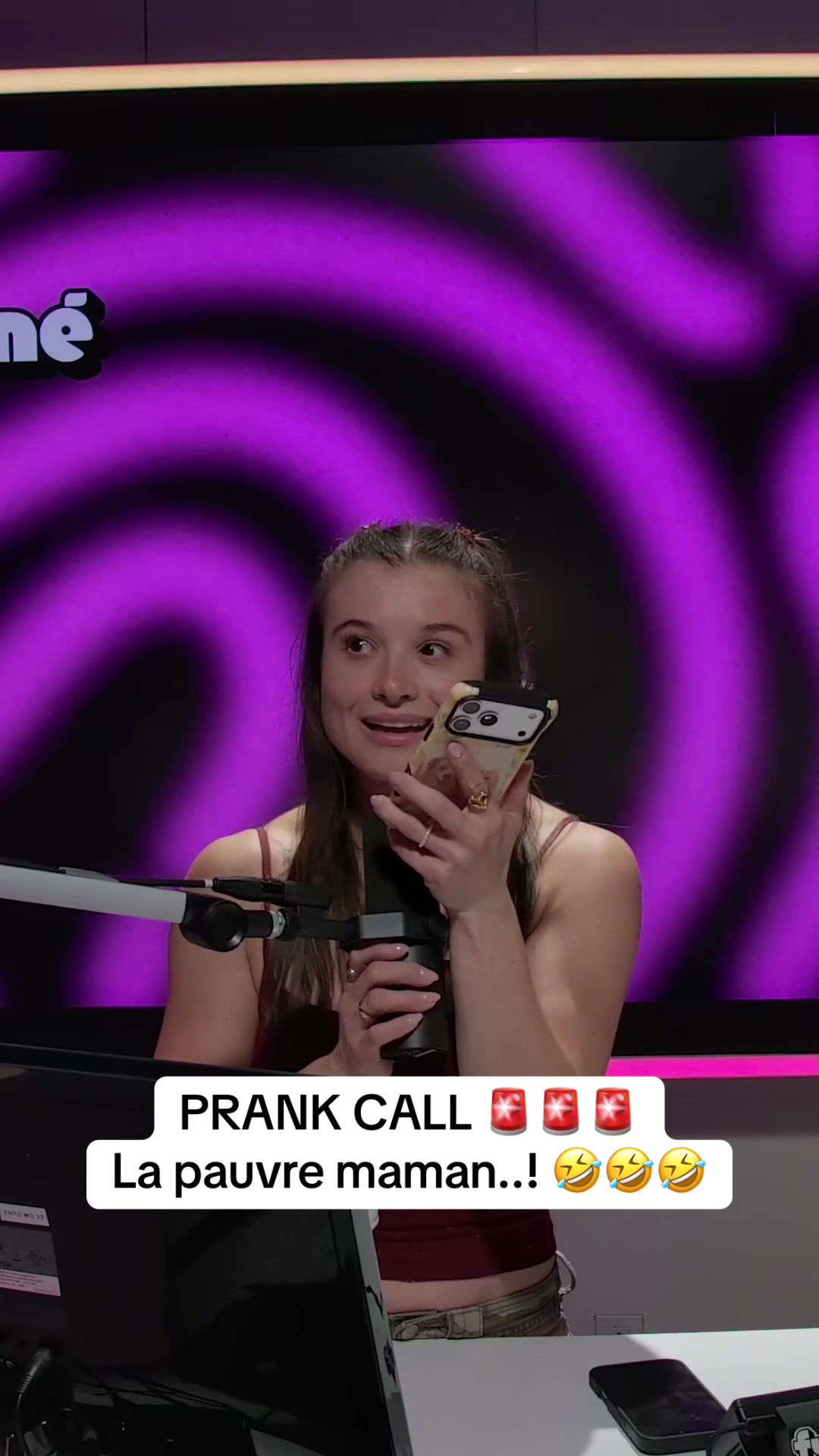 @funné