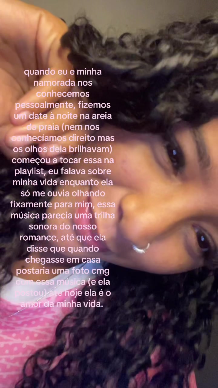 @Lívinha🌞