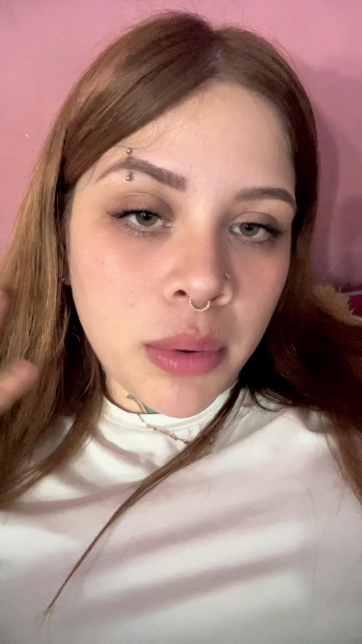 @_mitzy_