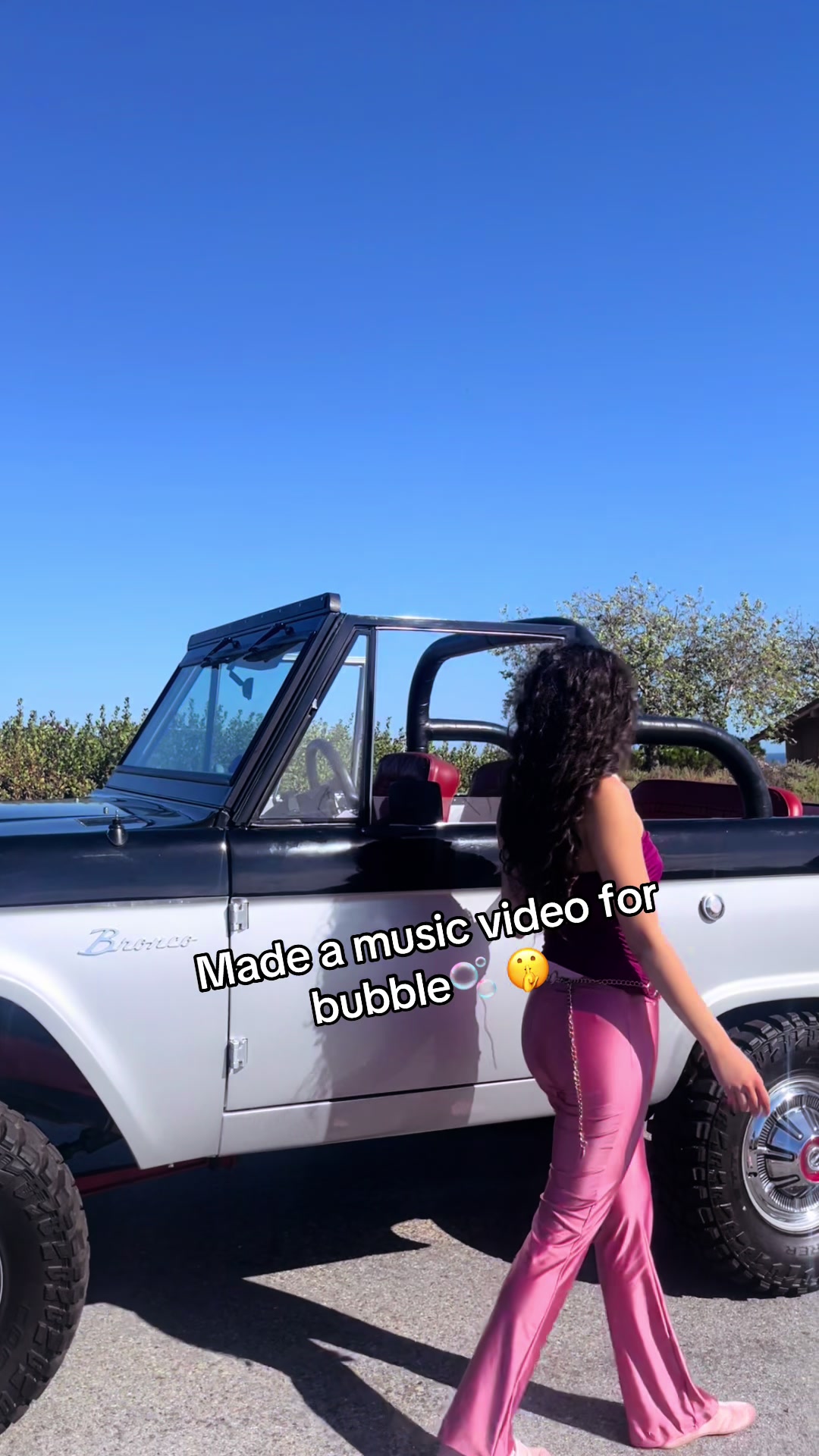 @Lala