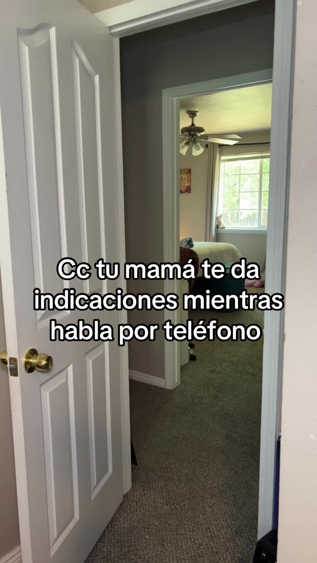 @Mama Latina Moderna