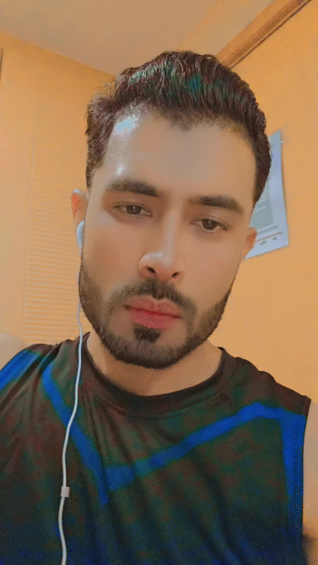 @ᴍʀ...𝓵𝓾𝓬𝓴𝔂 😃🇦🇪