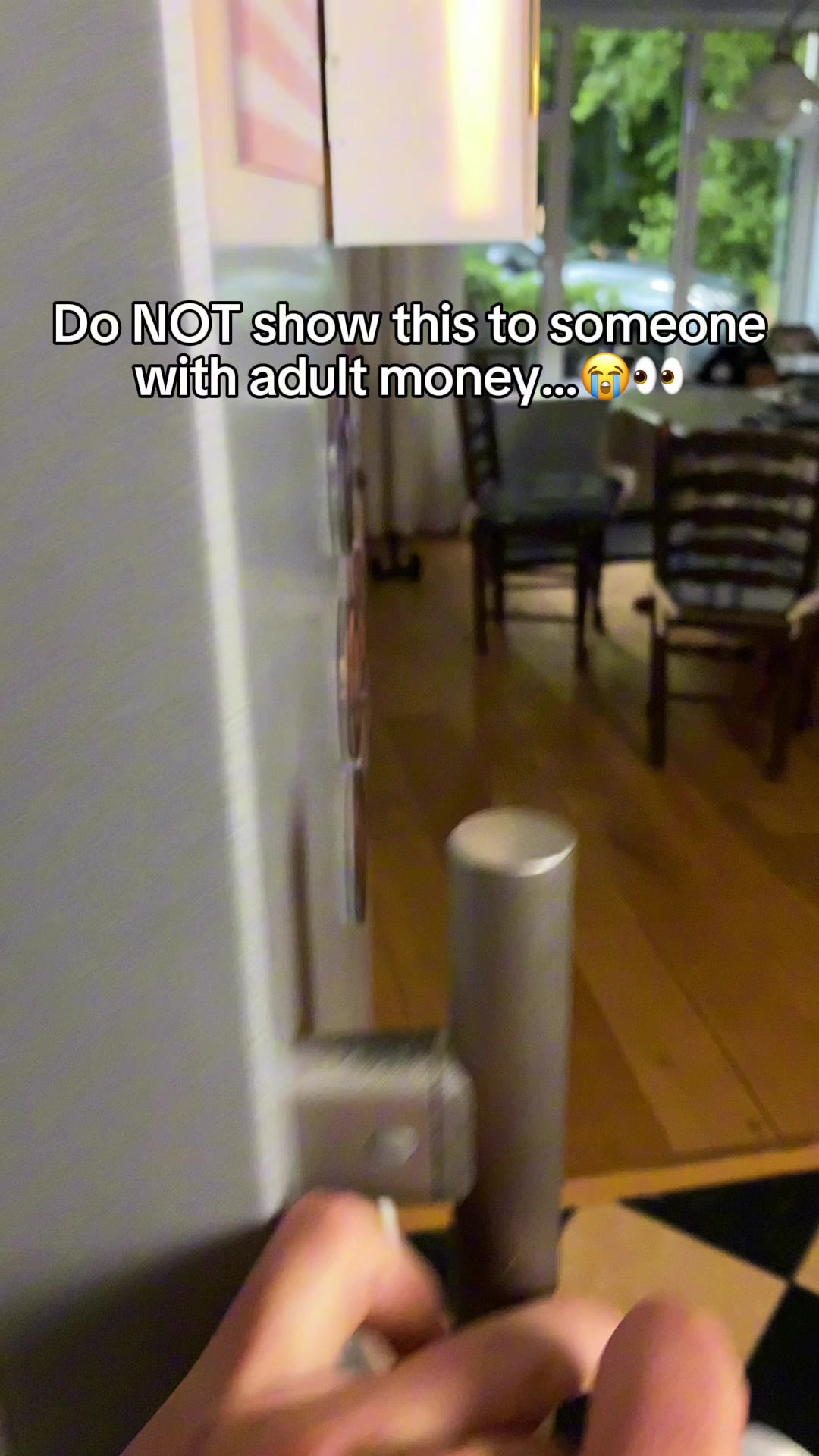 @AniPlay