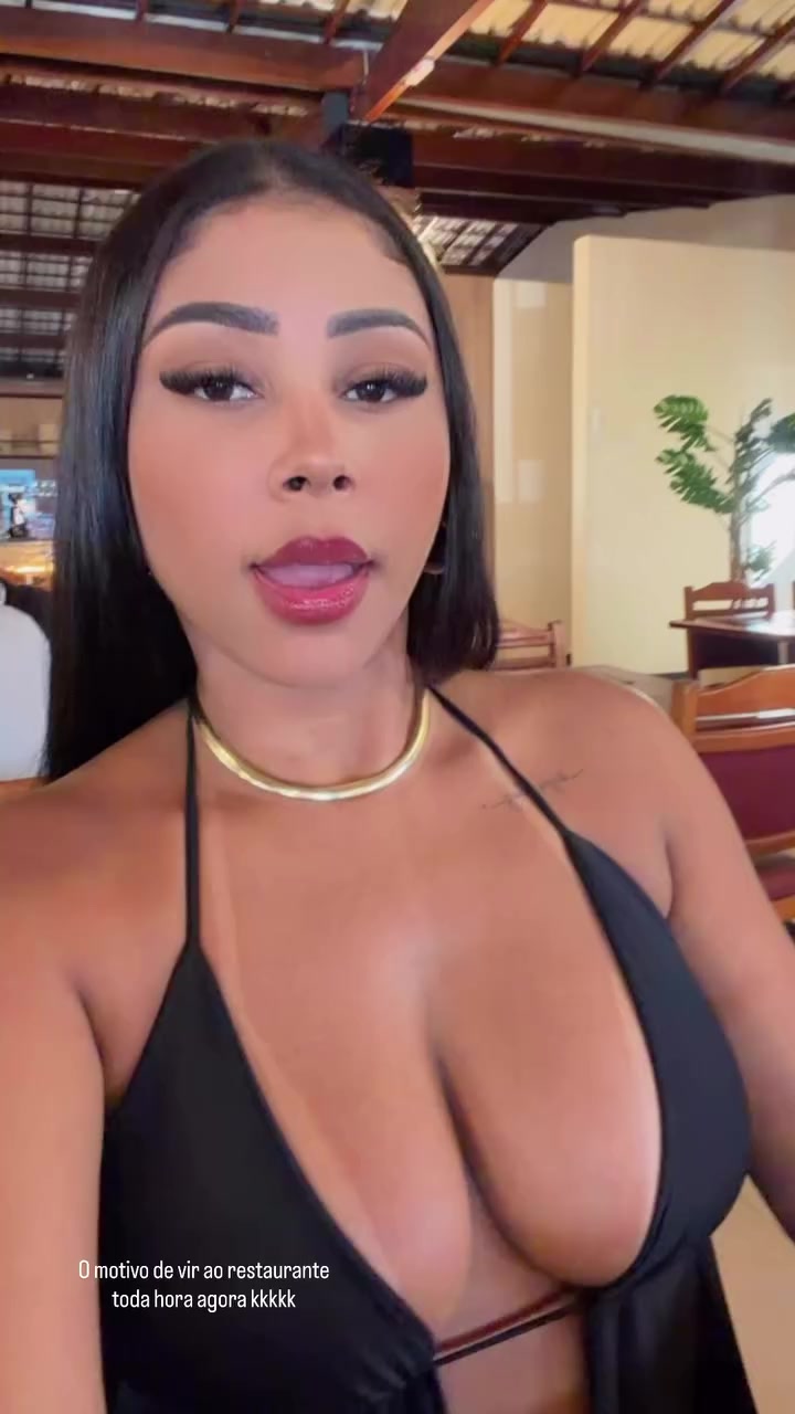 @yasmin Santos