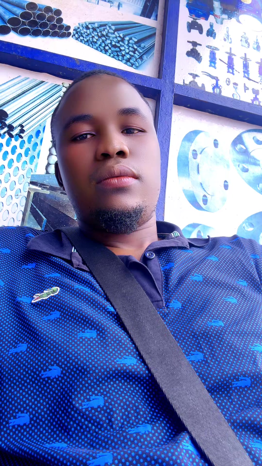 @Adama Arama 696