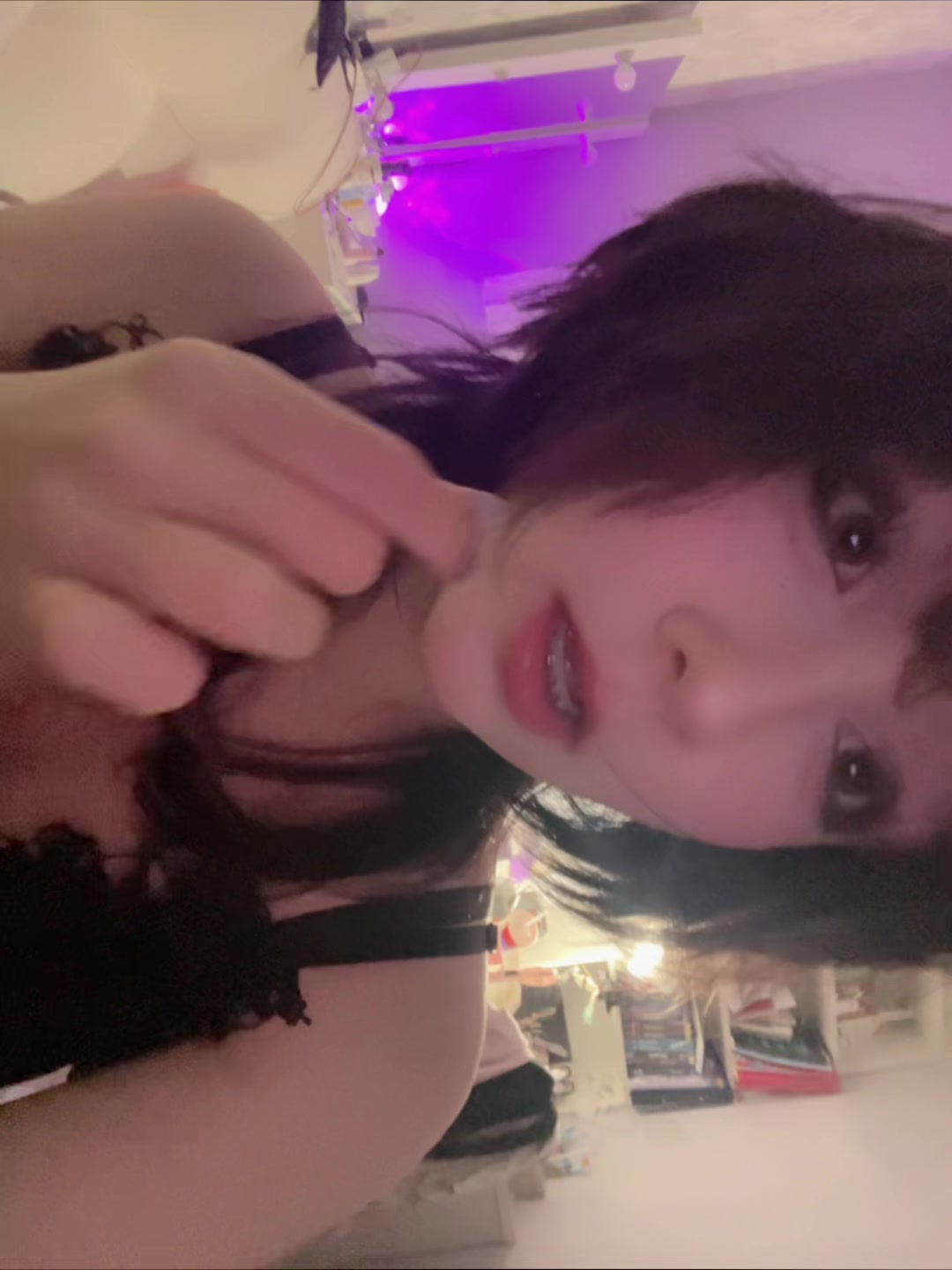 @): ɹߤɯʍ0ʞ𒅒ⷻꙔⷺ৭ⷦᴋ *____@