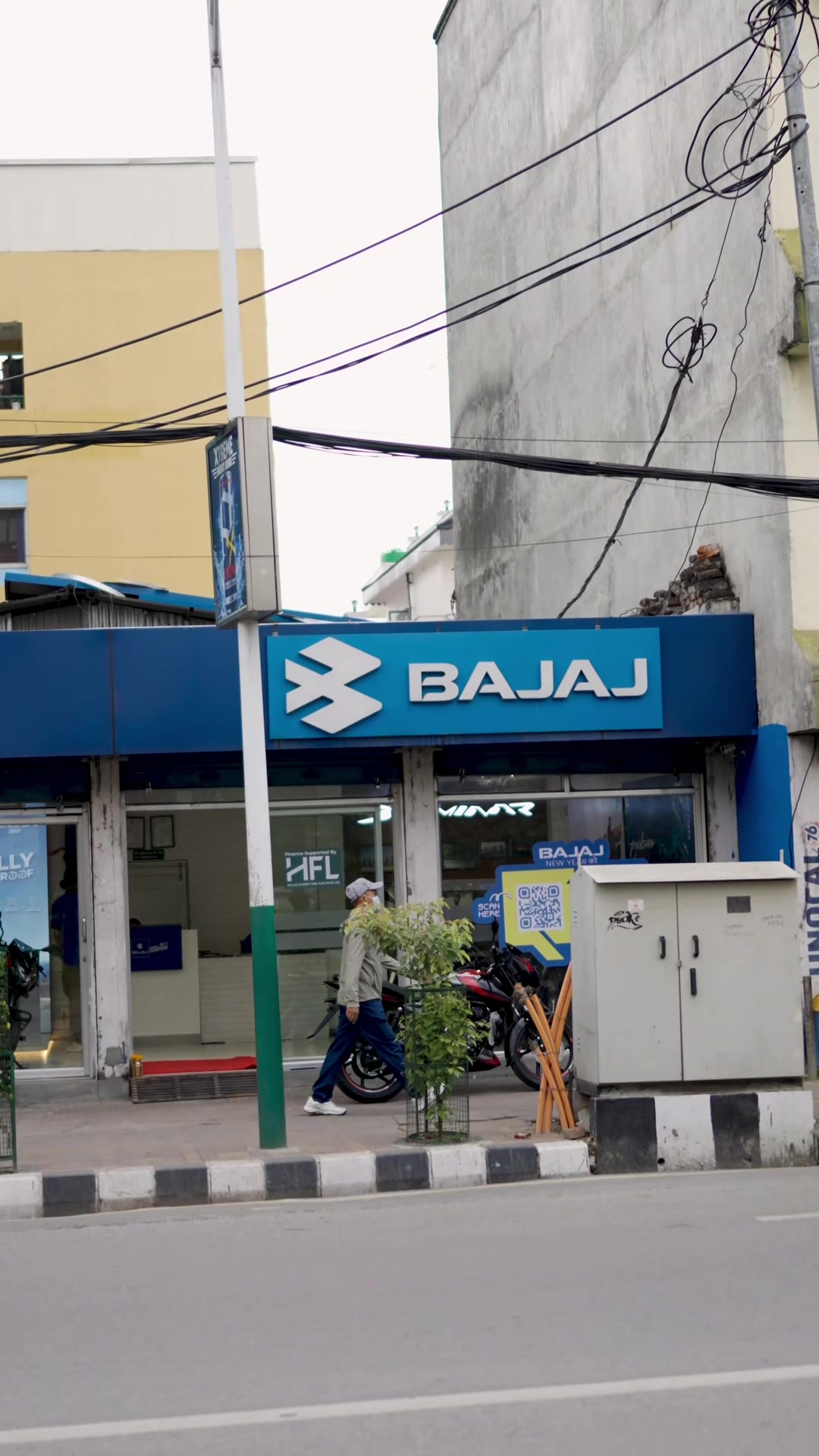 @Bajaj Battisputali