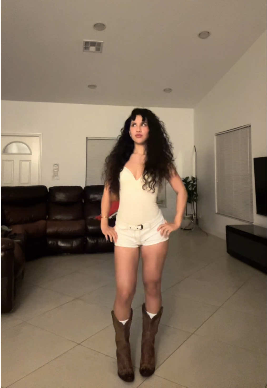 @DaniellaOnEarth